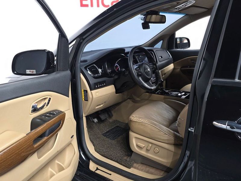 Image 9