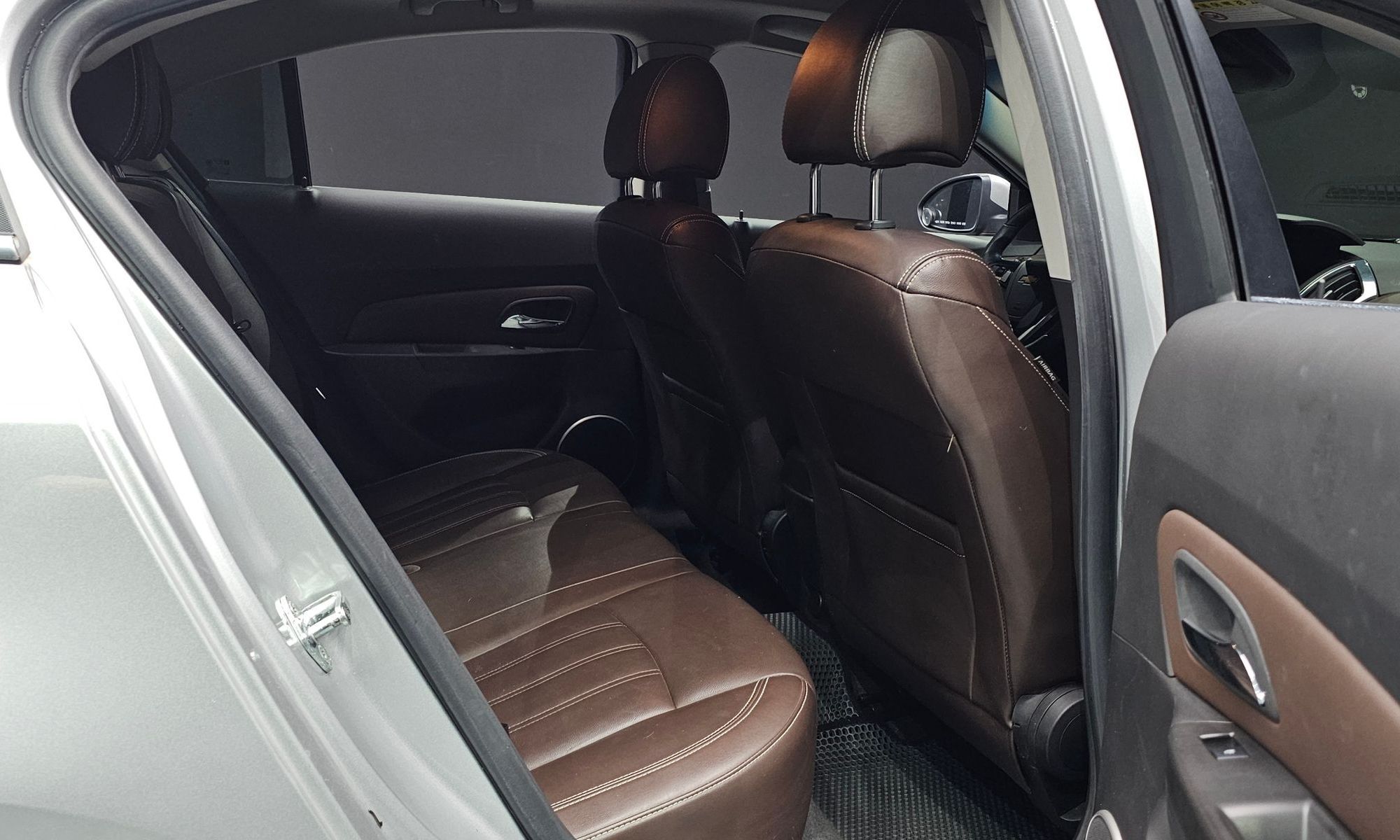 Image 10