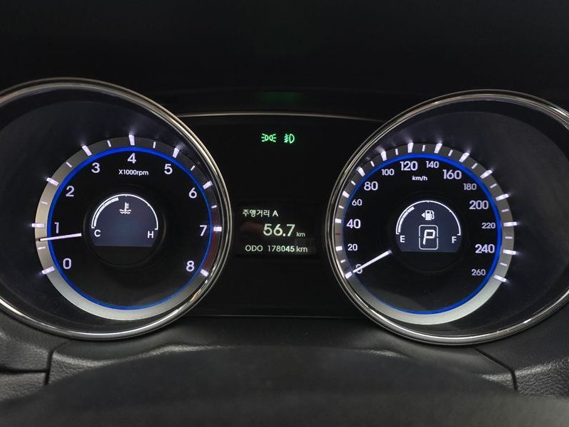 Image 7