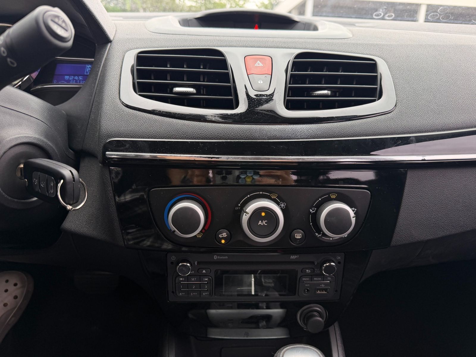 Image 12