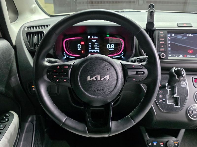 Image 12