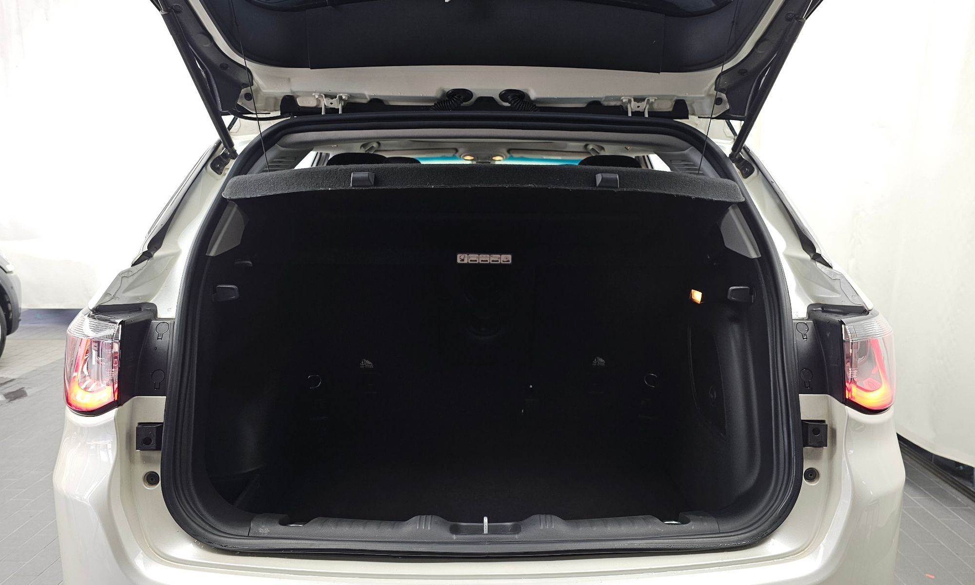 Image 19