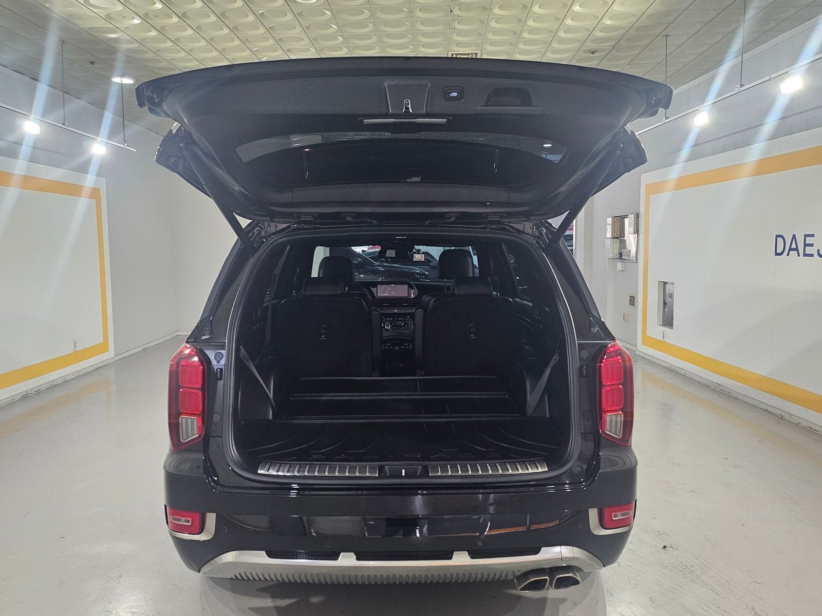 Image 19