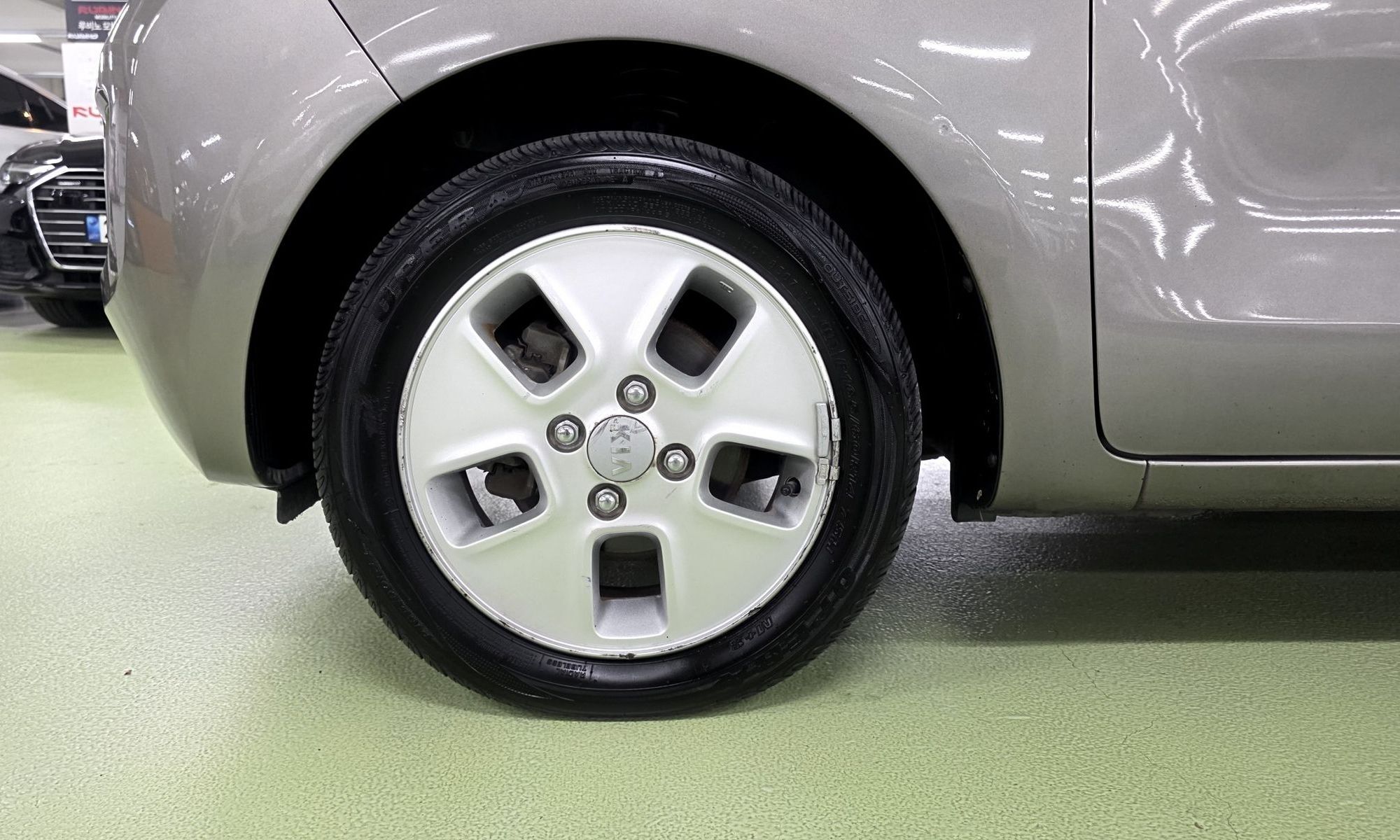 Image 7