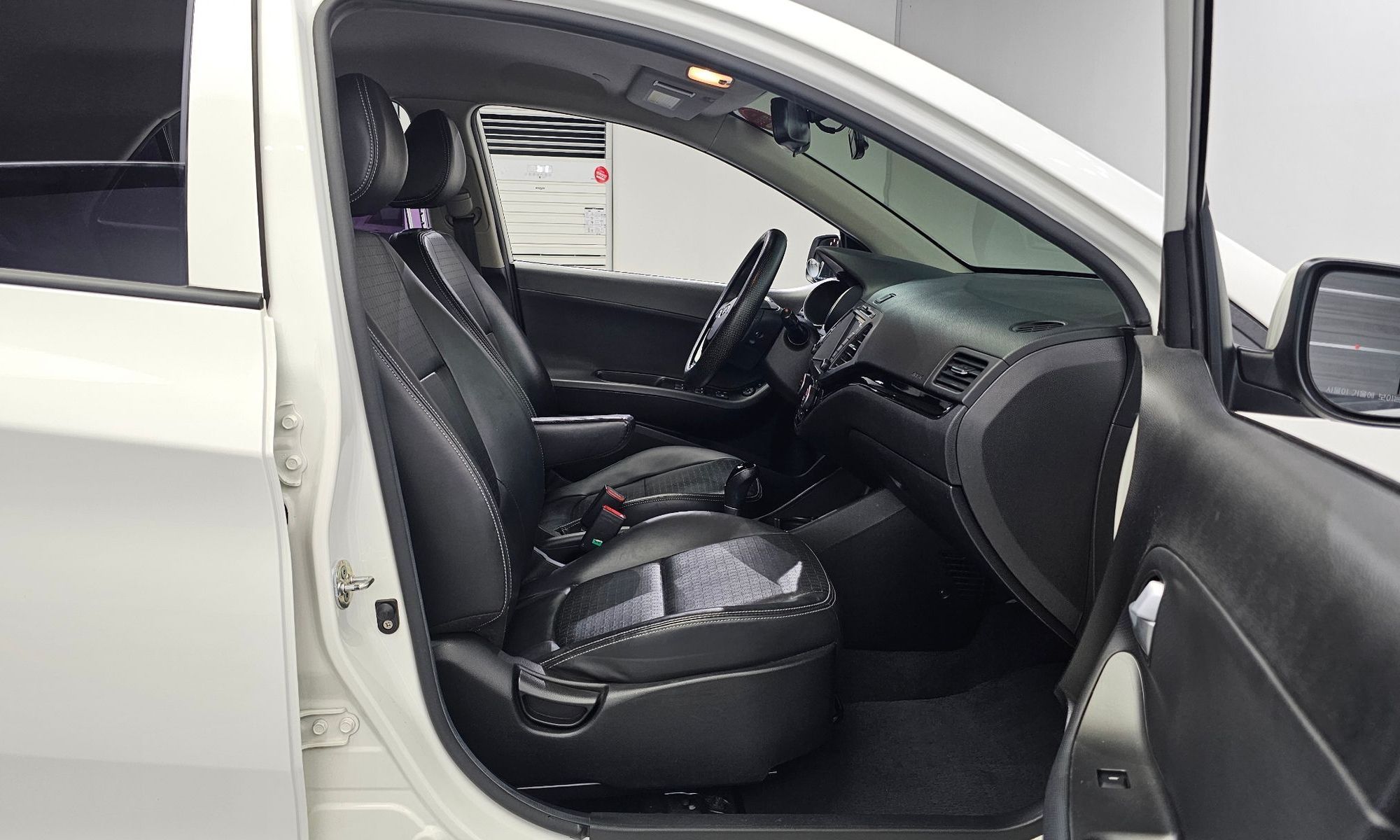 Image 25