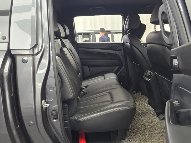 Image 10