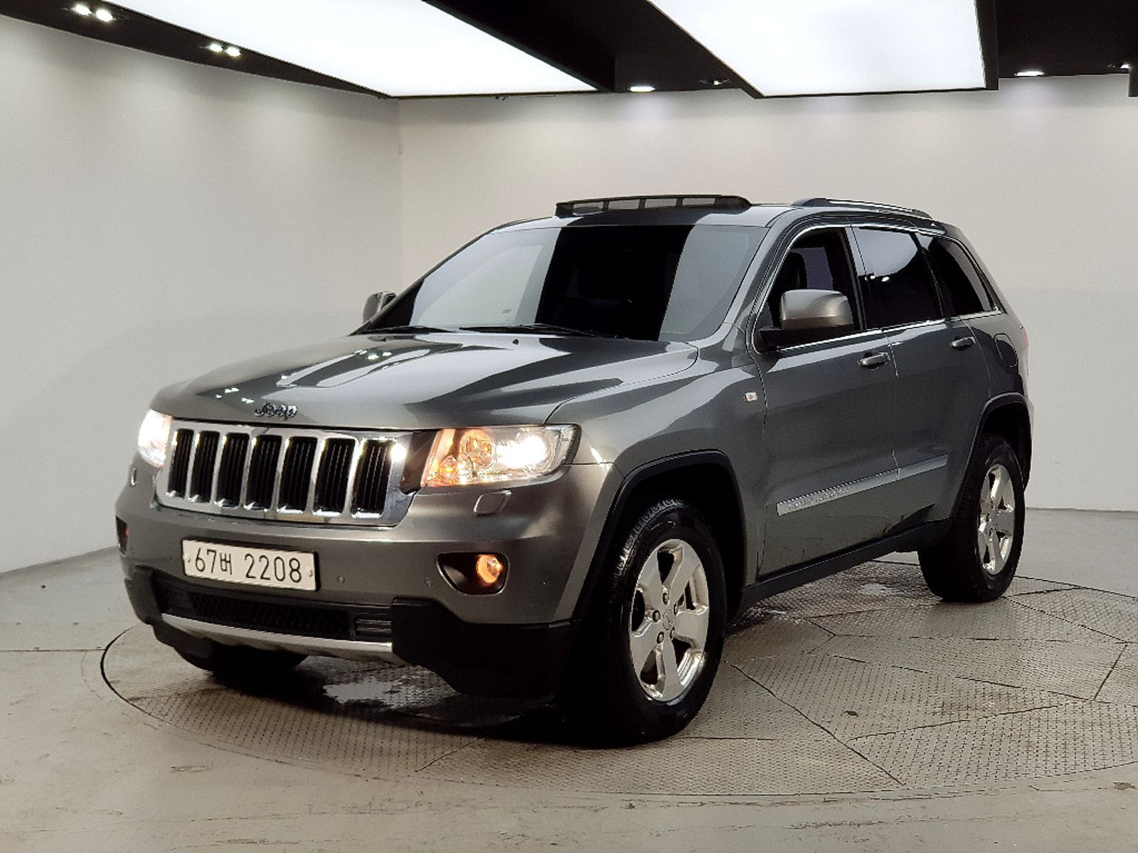 Image 0