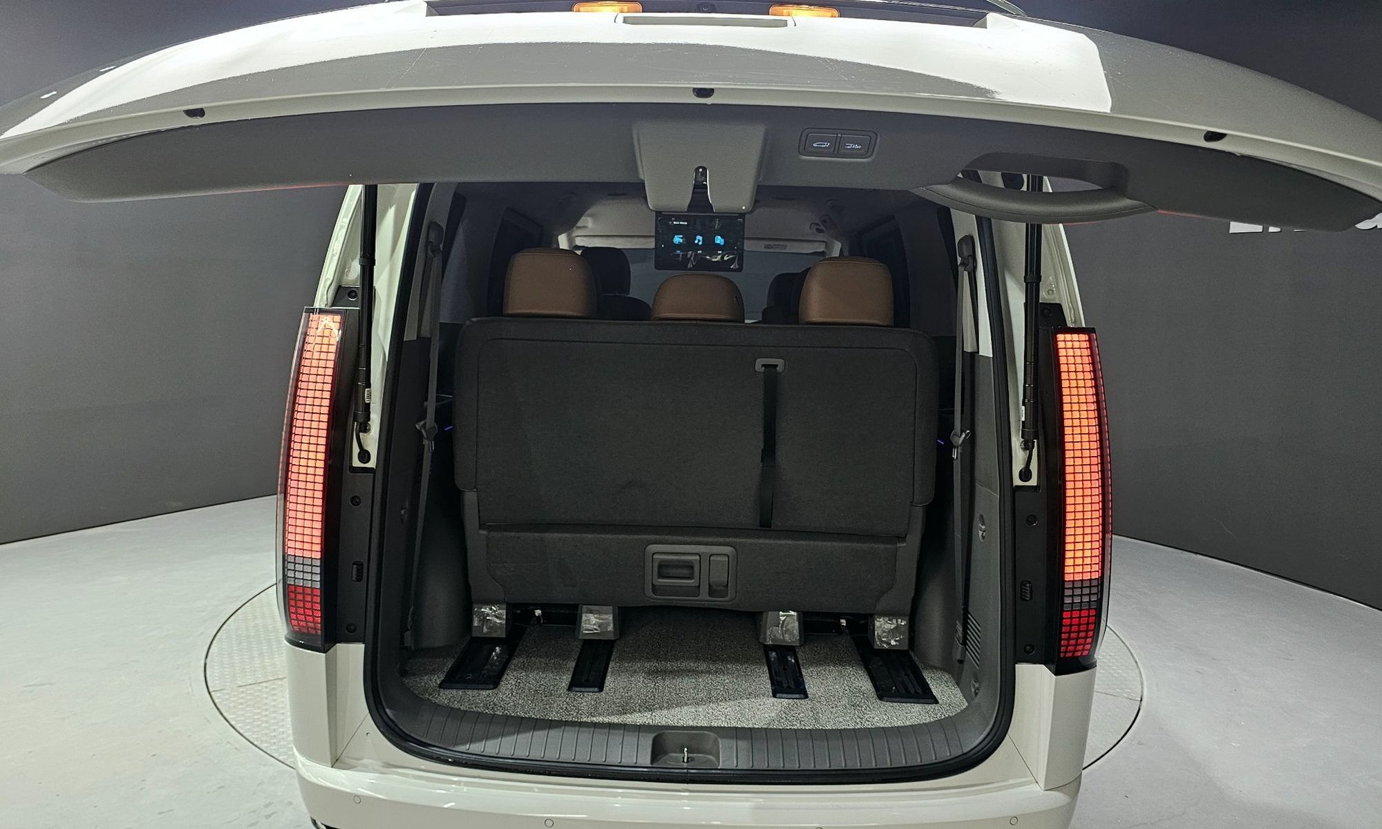 Image 19