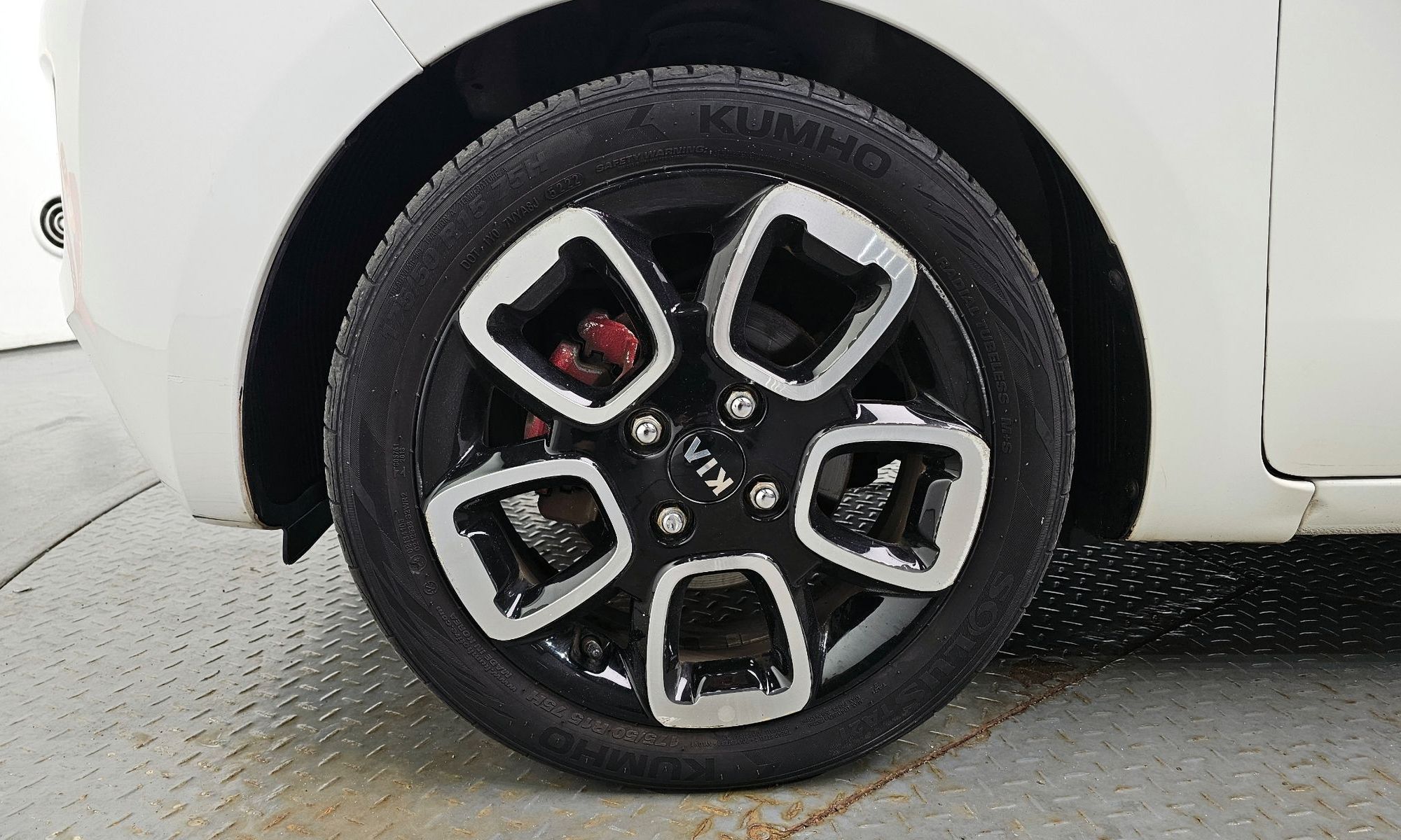 Image 4