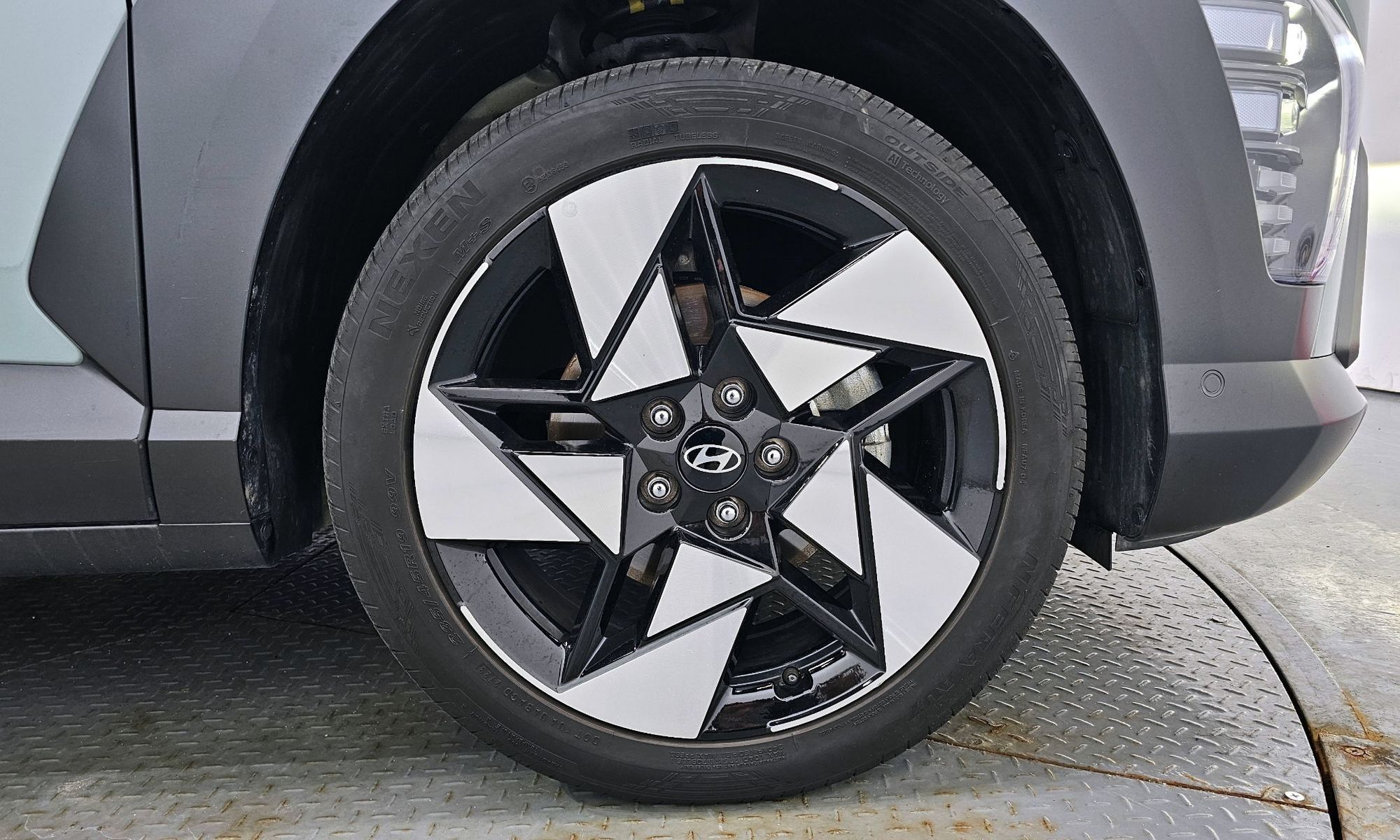 Image 4