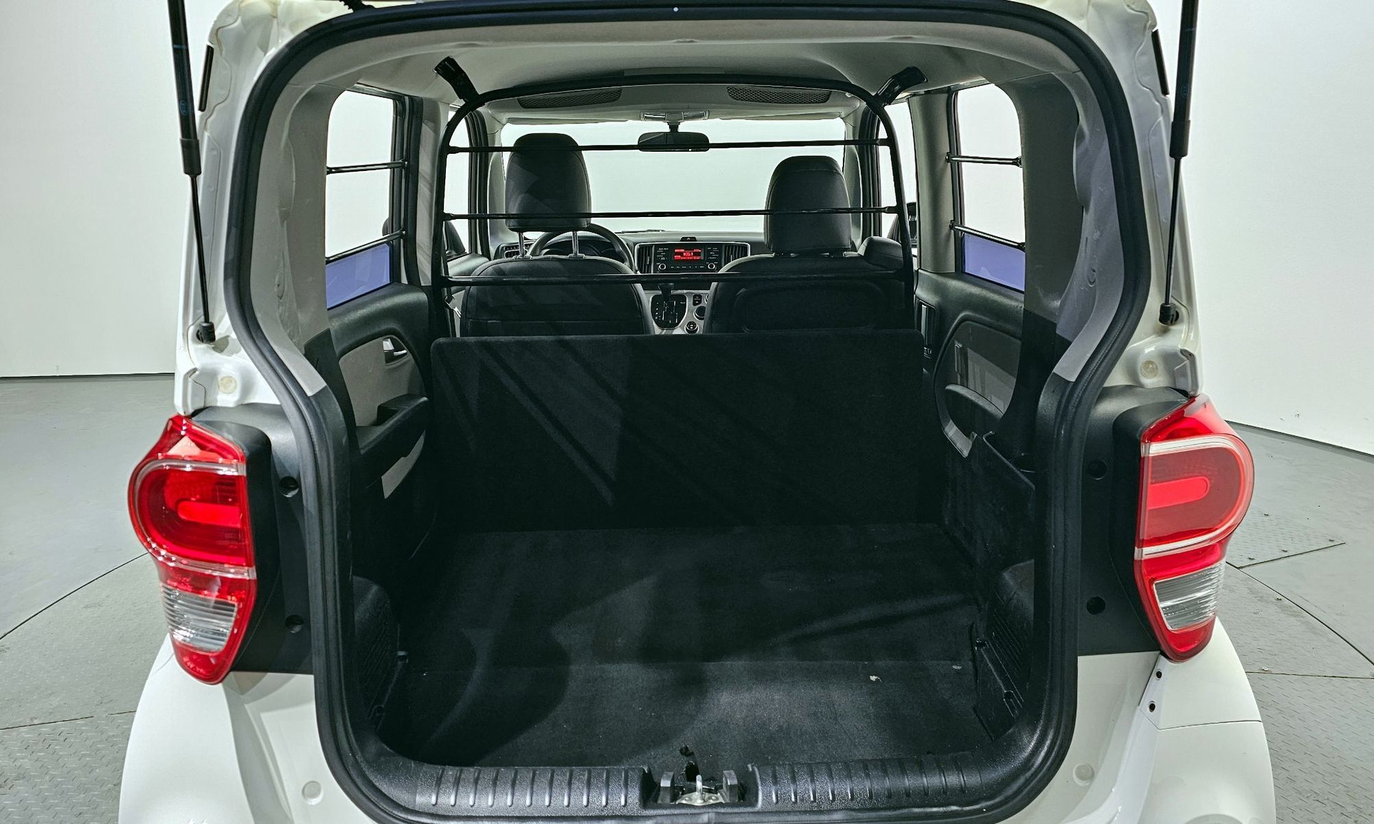 Image 19