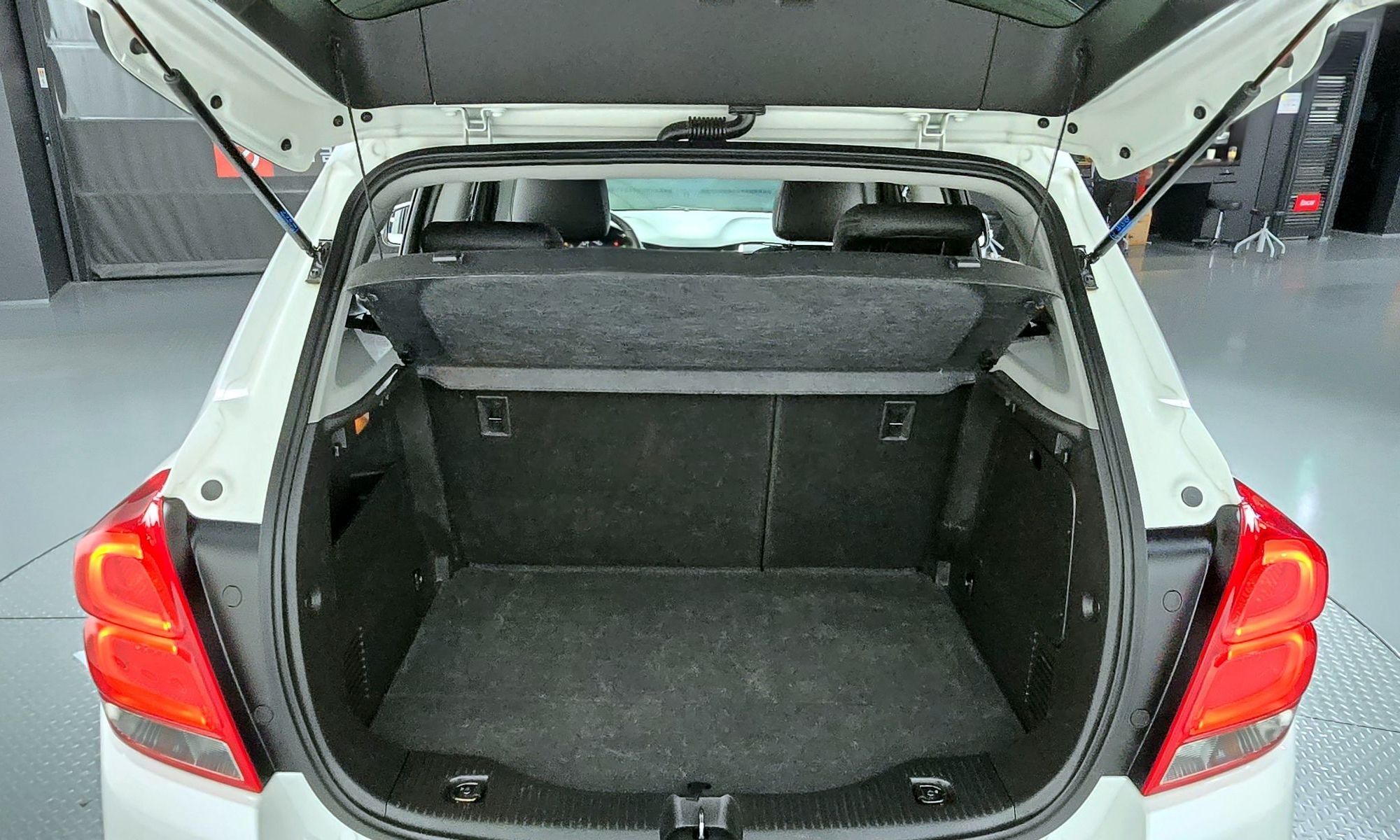 Image 19