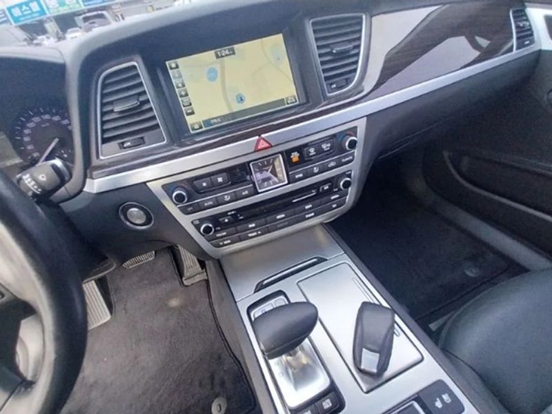 Image 7