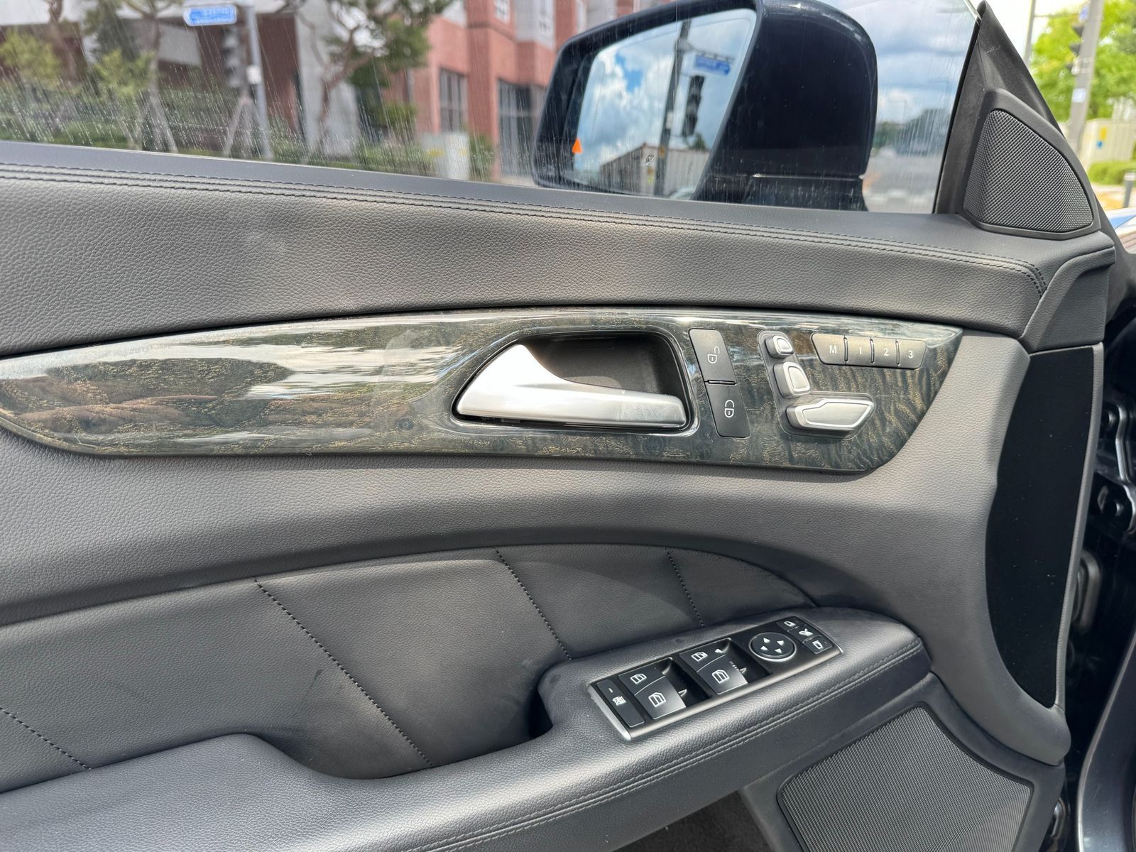 Image 11