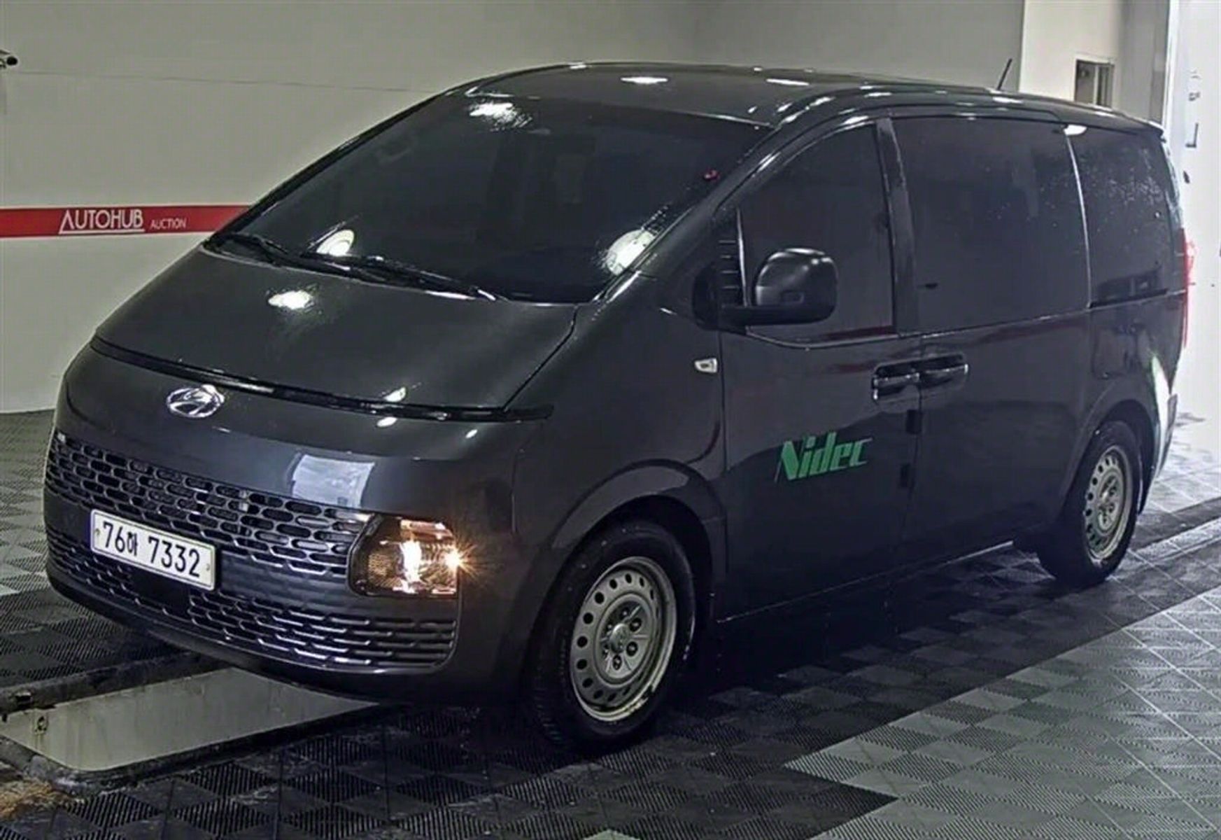 Image 0