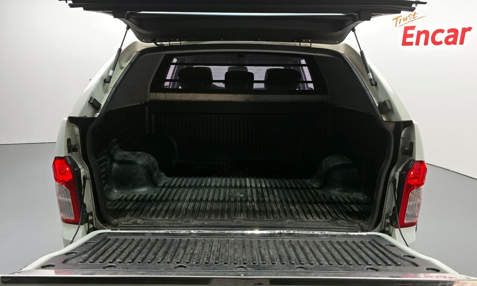 Image 19