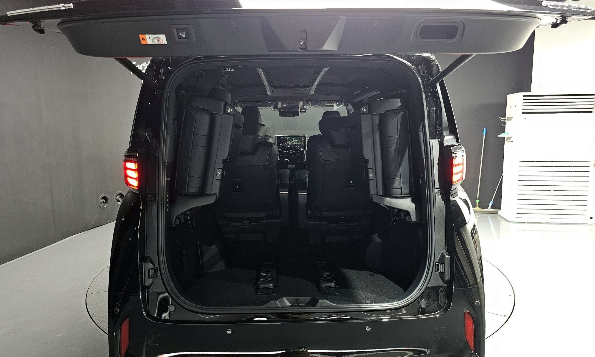Image 19