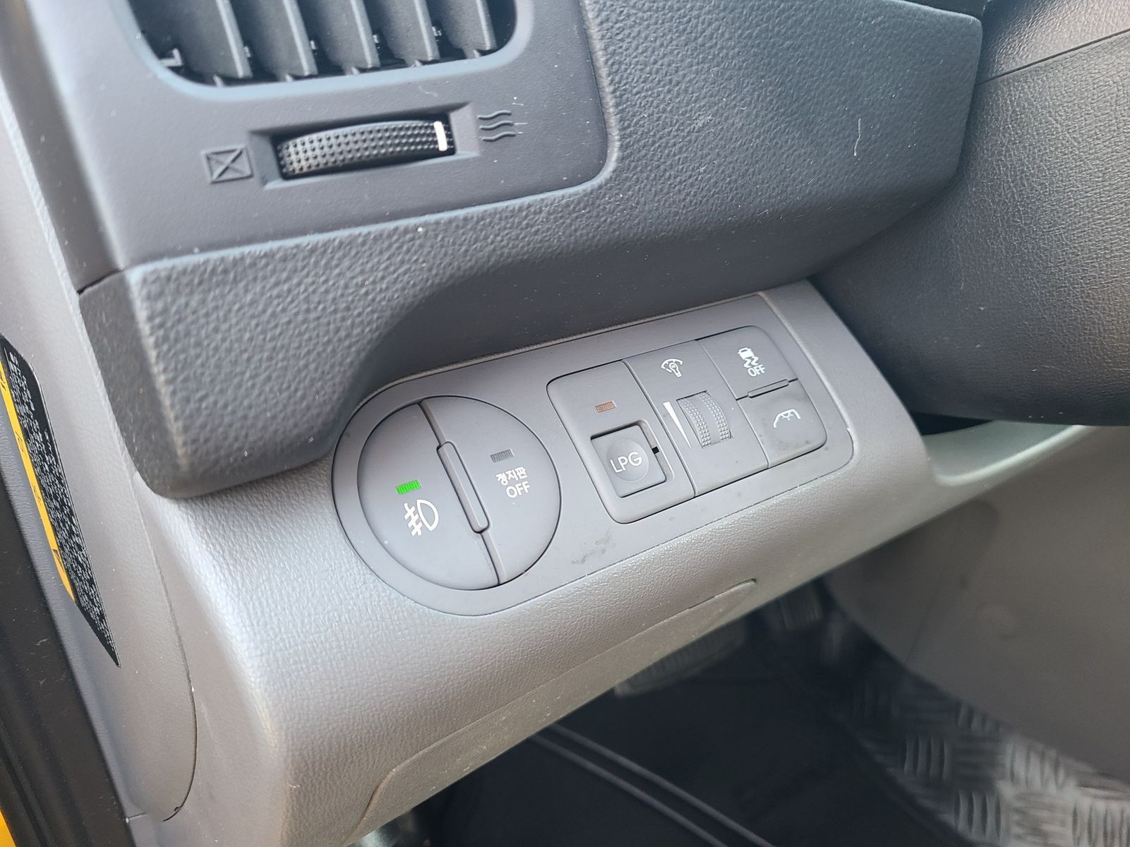 Image 19