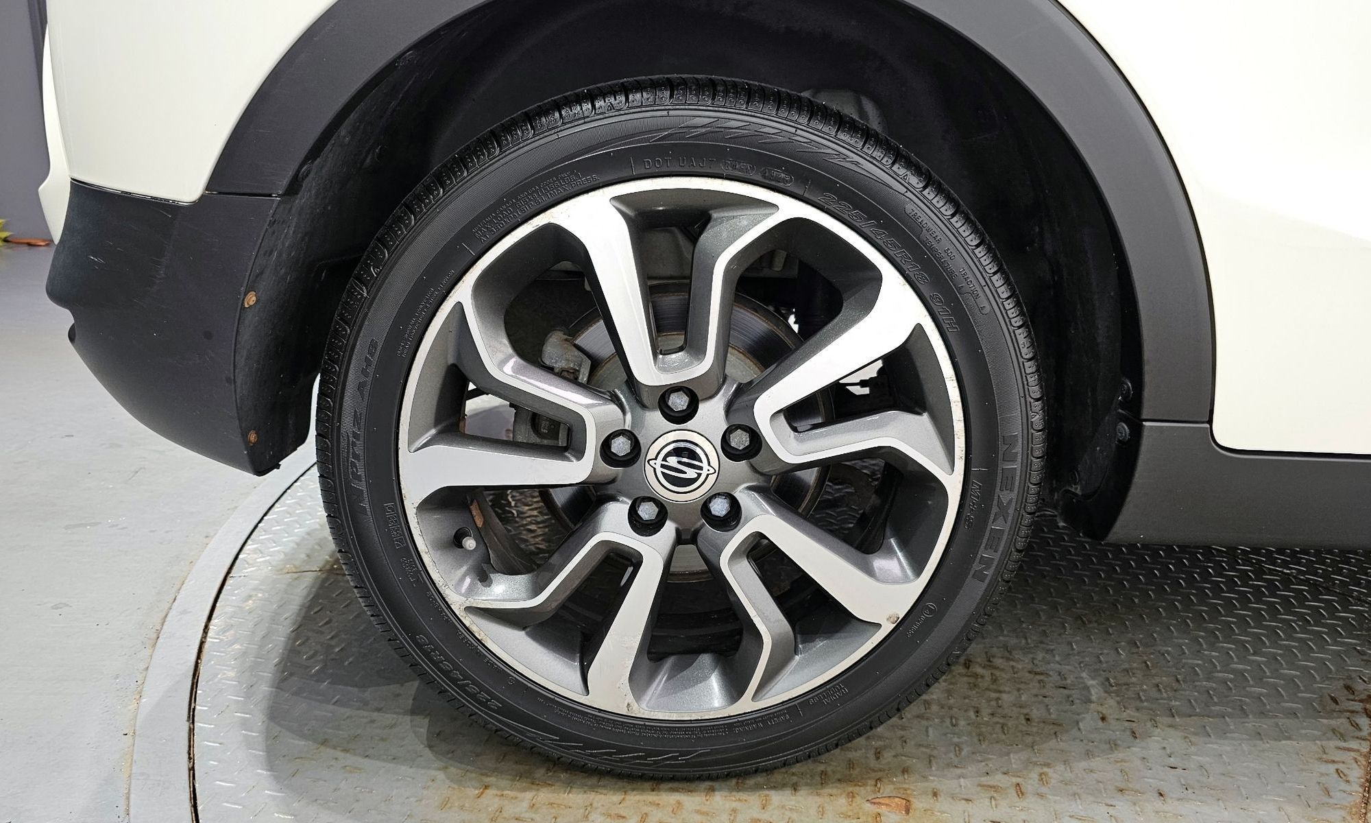 Image 4