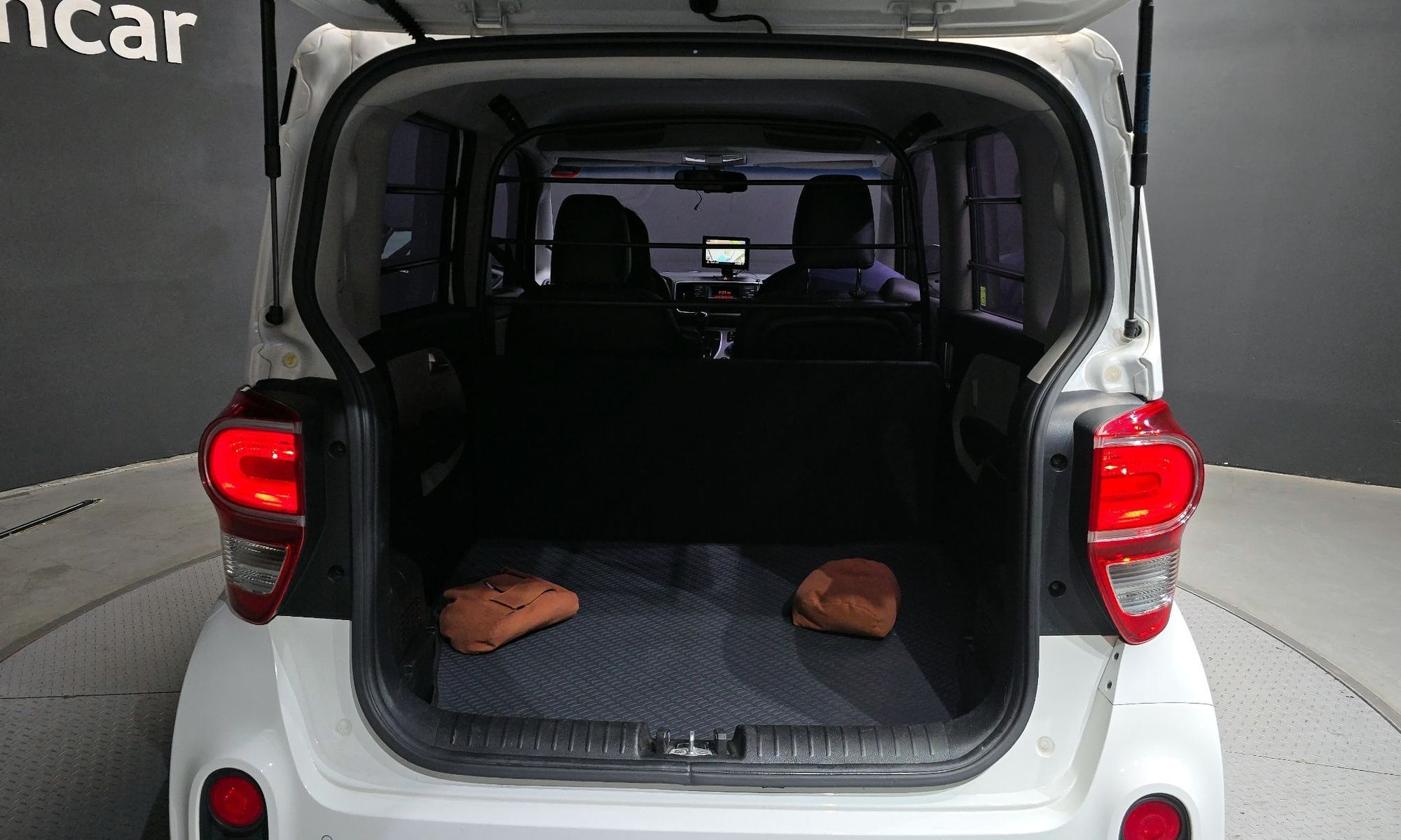 Image 19