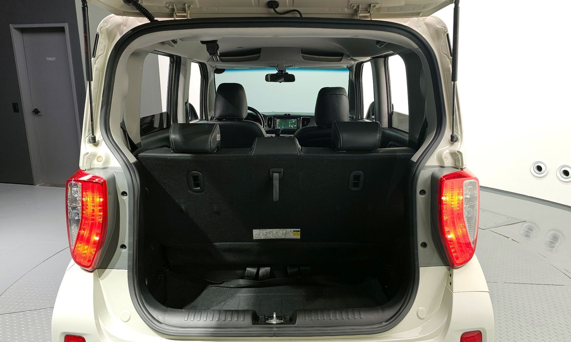 Image 19