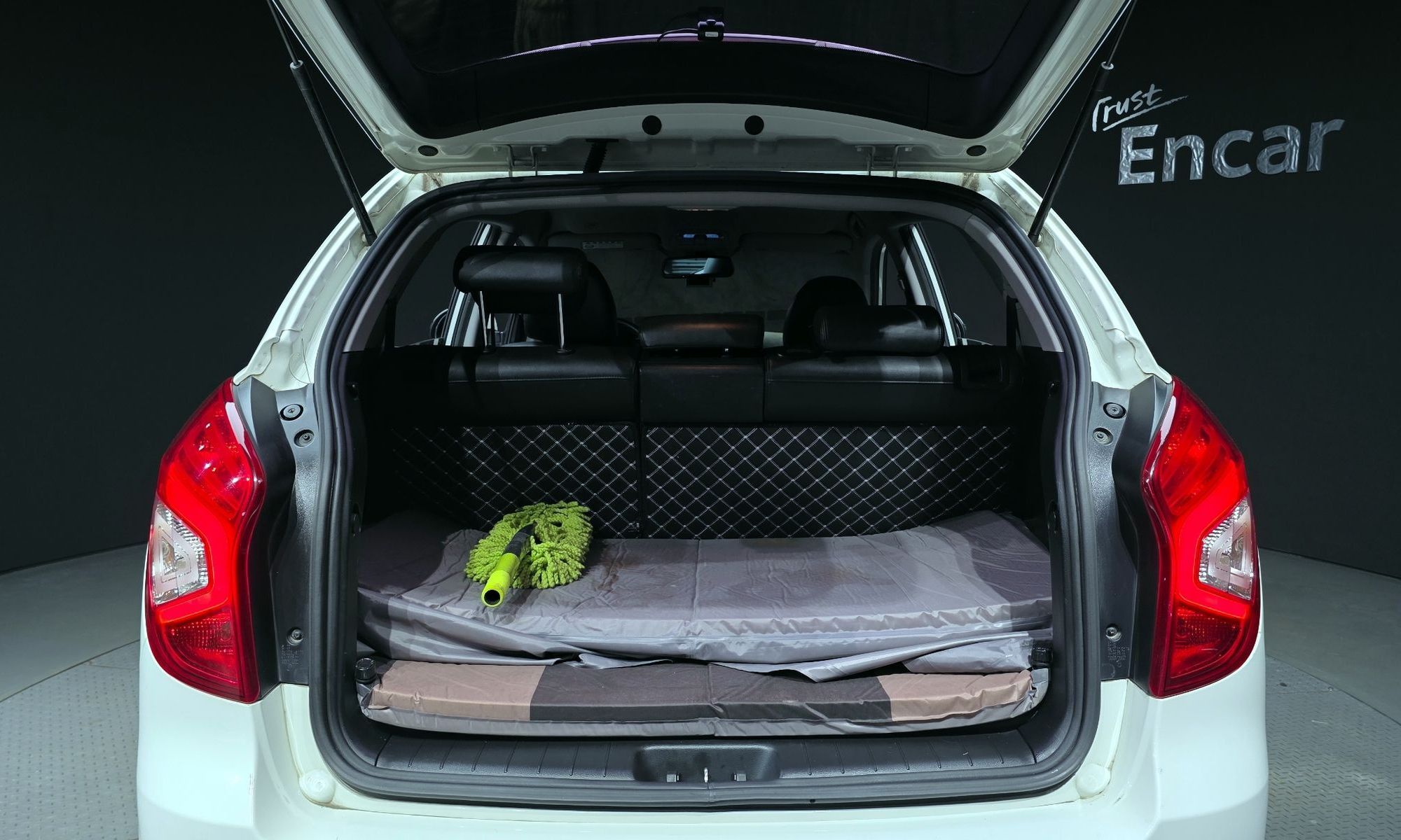 Image 19