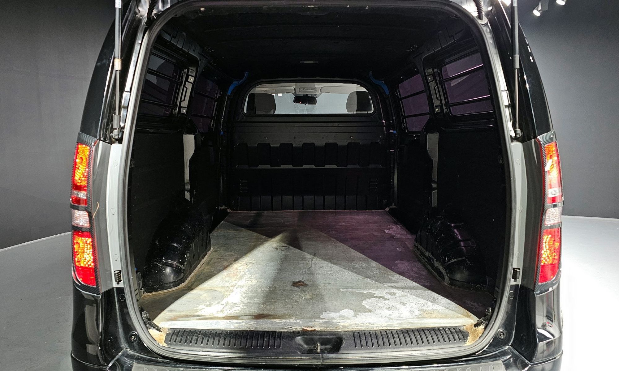 Image 19