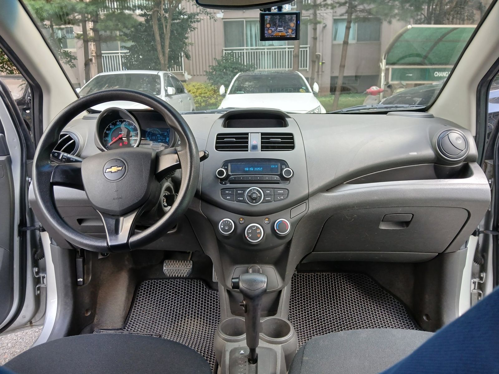 Image 4