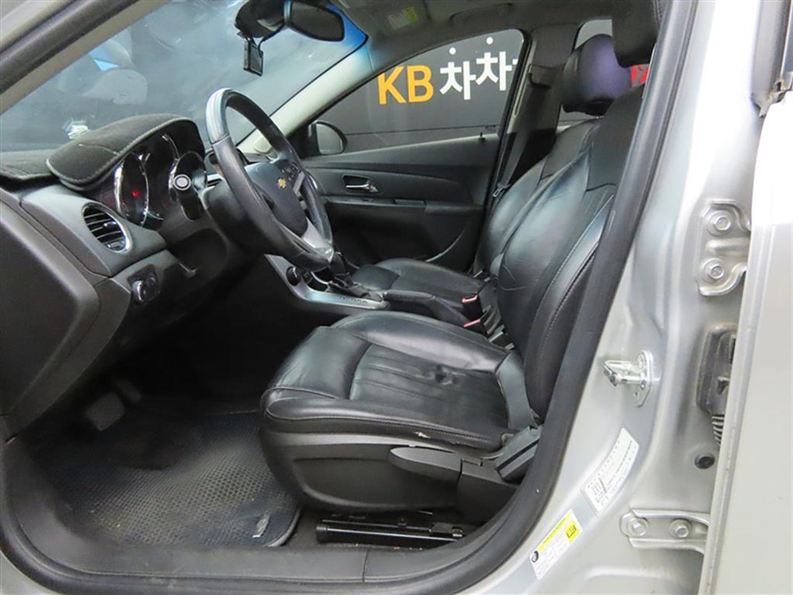 Image 4