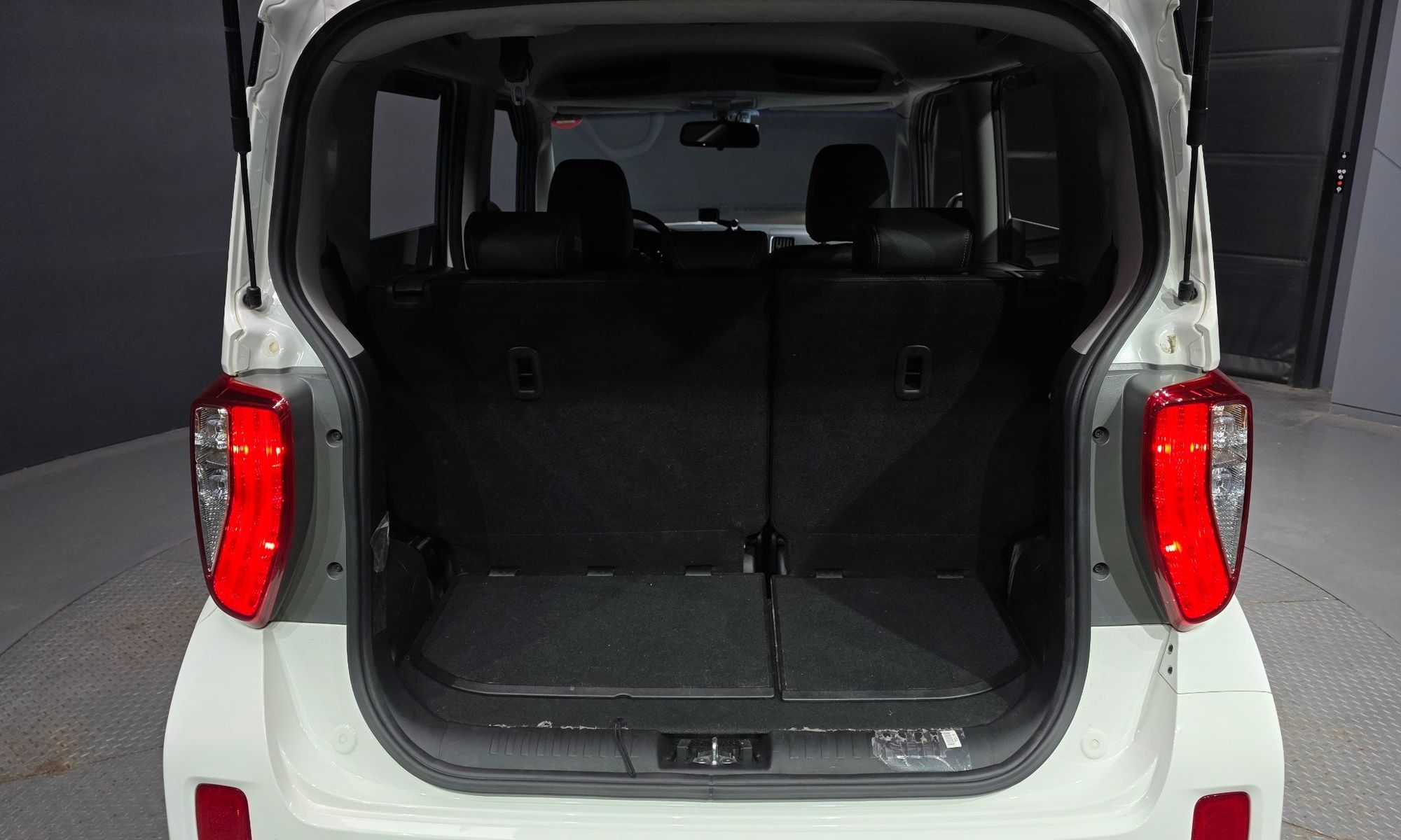 Image 19