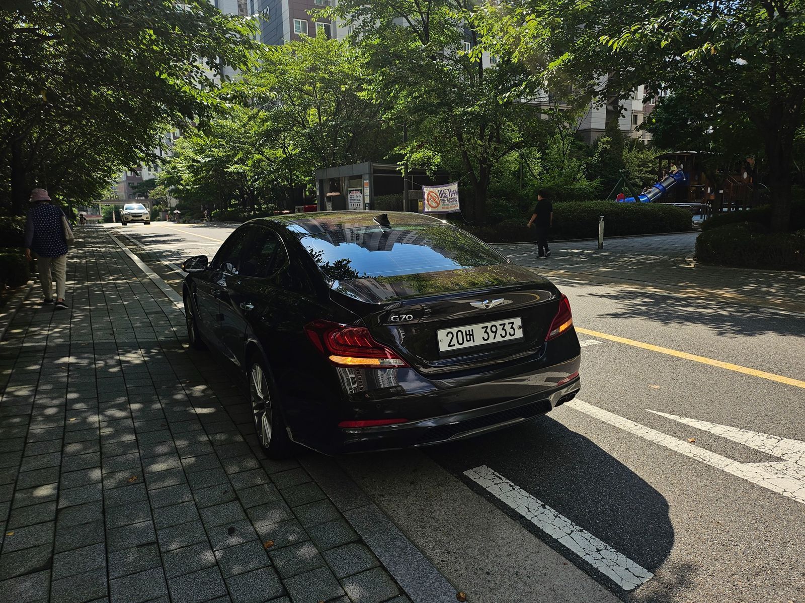 Image 10