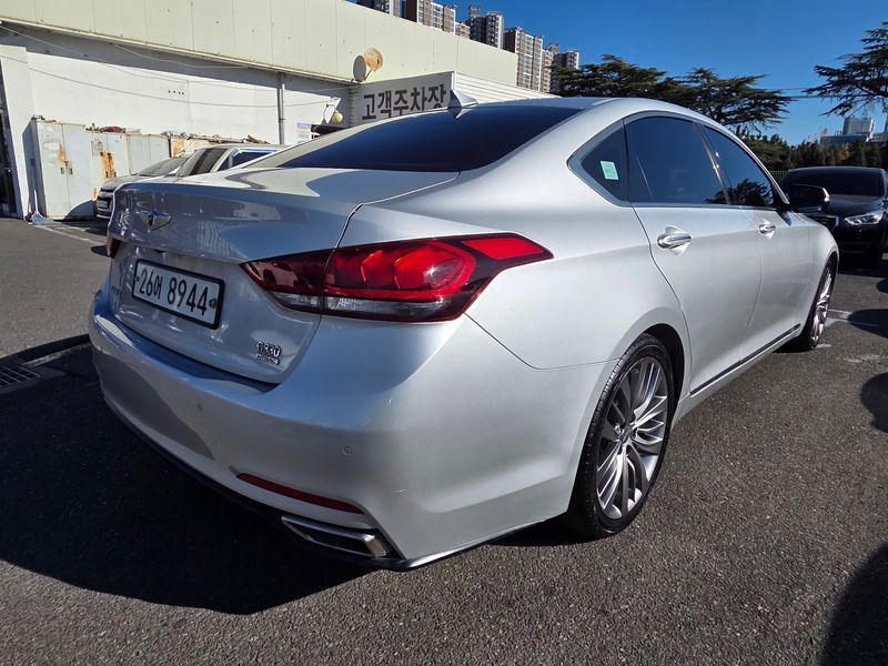 Image 10