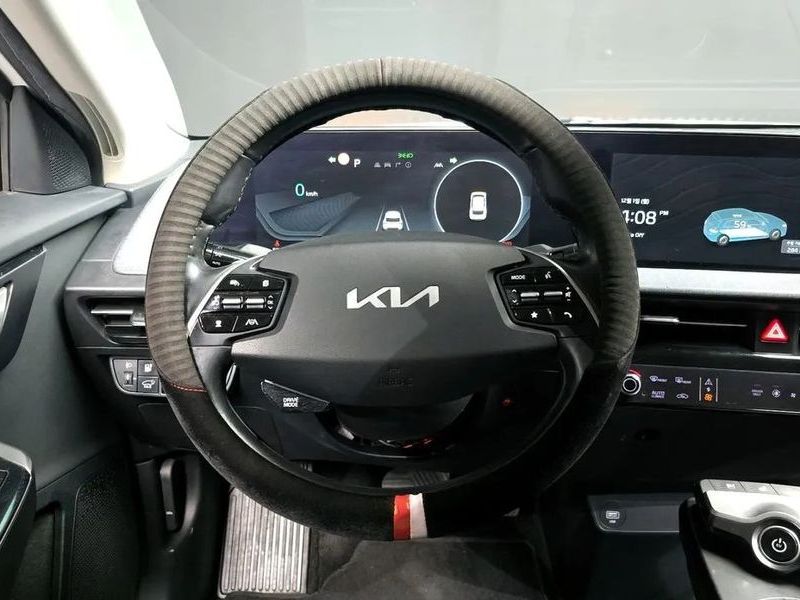 Image 12