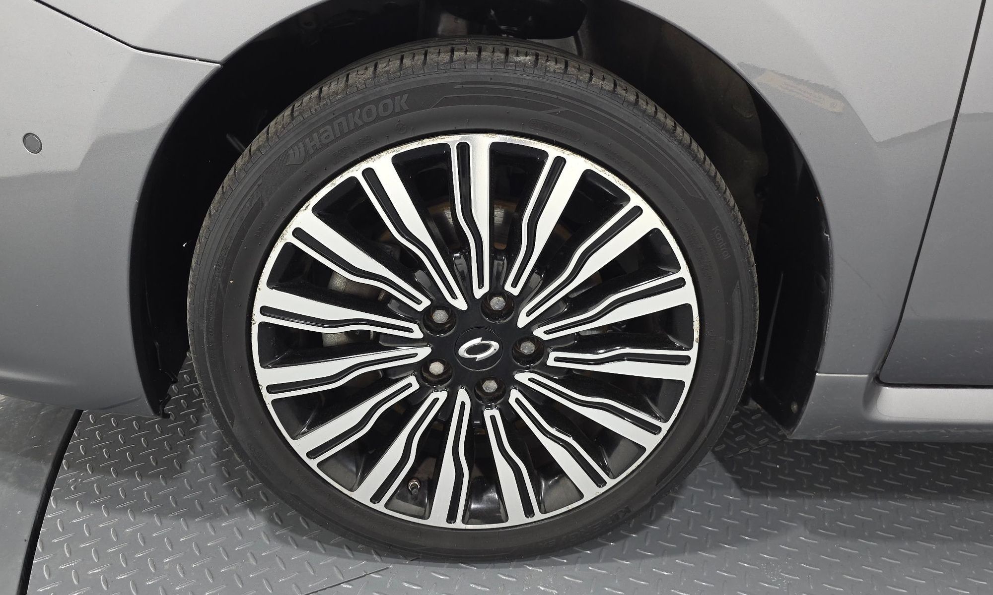 Image 4