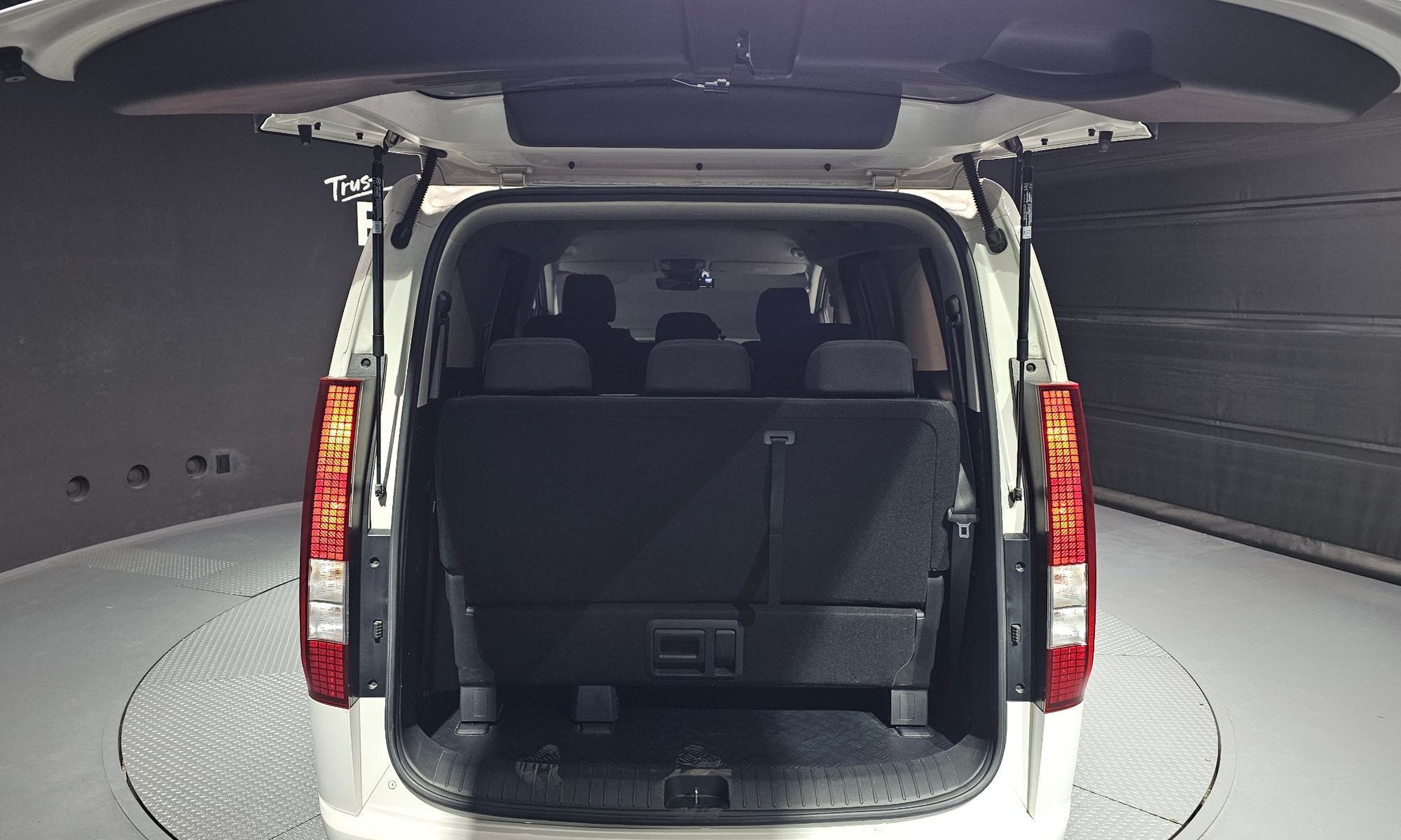Image 19