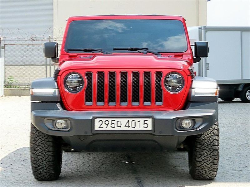 Image 0