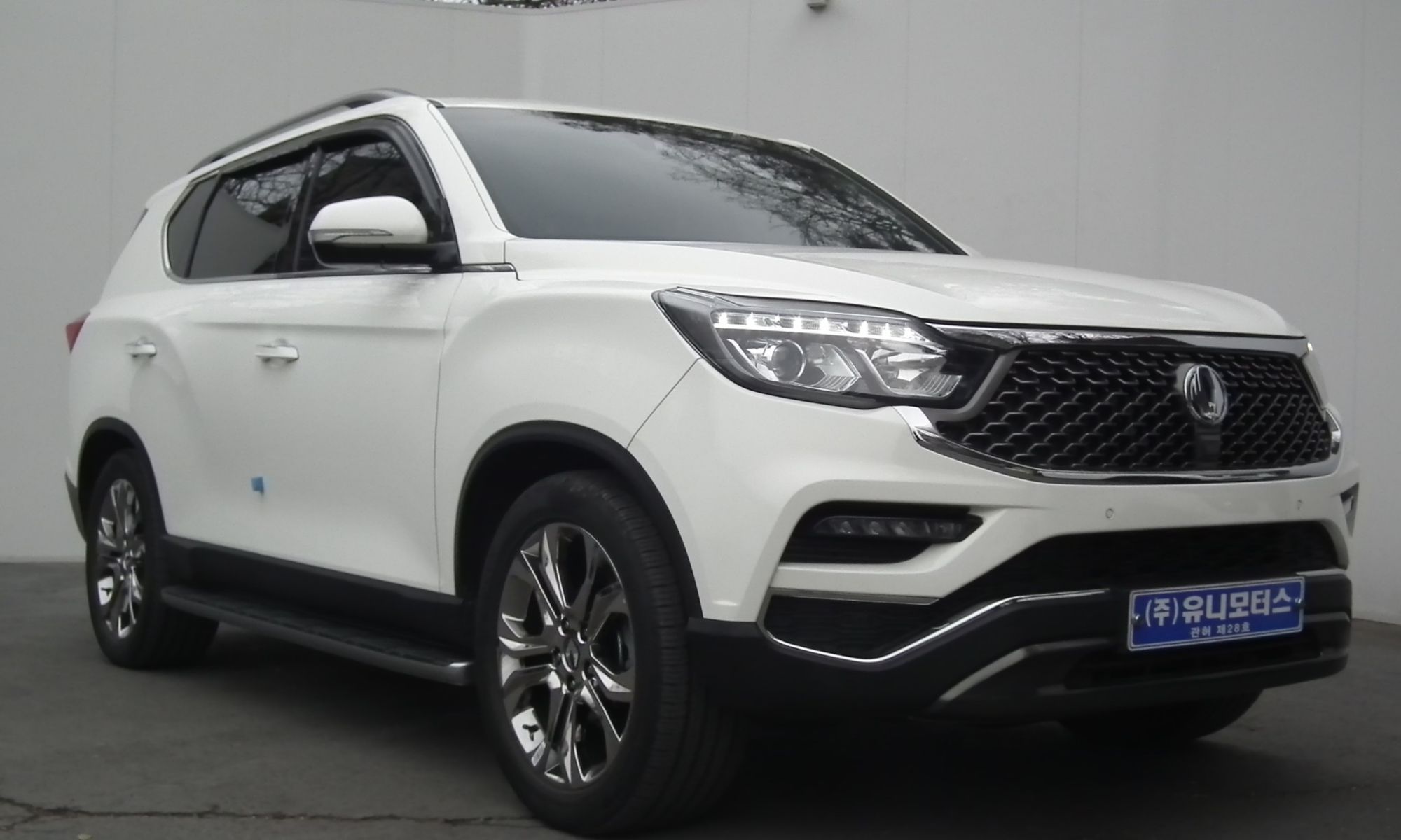 Image 0