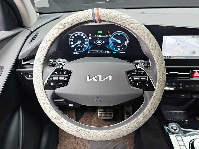 Image 12