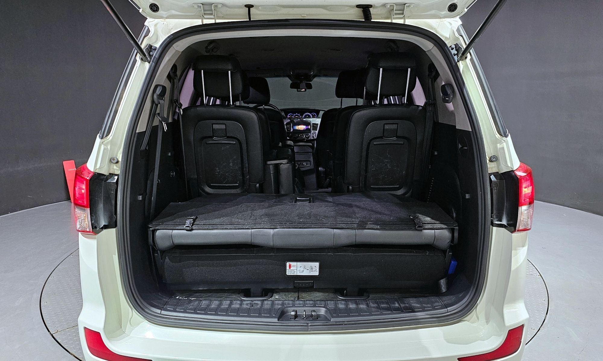 Image 19