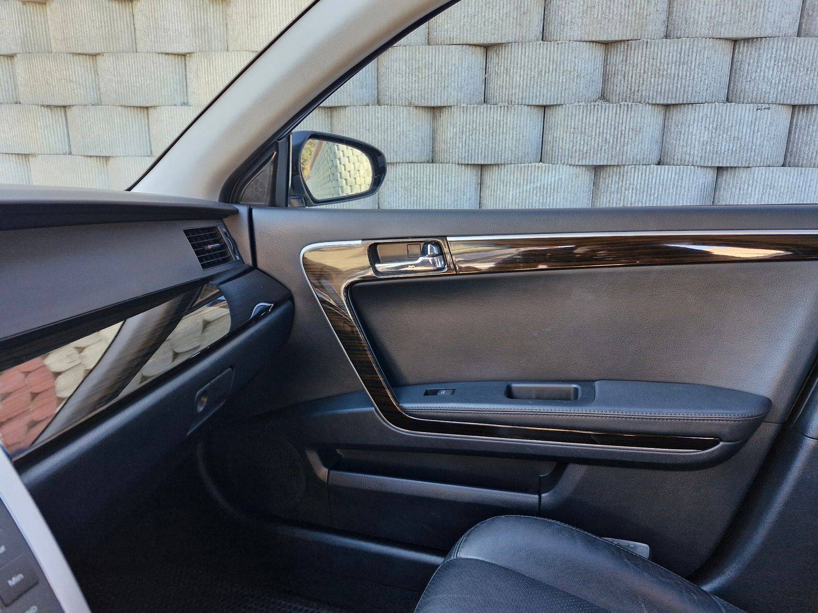 Image 12