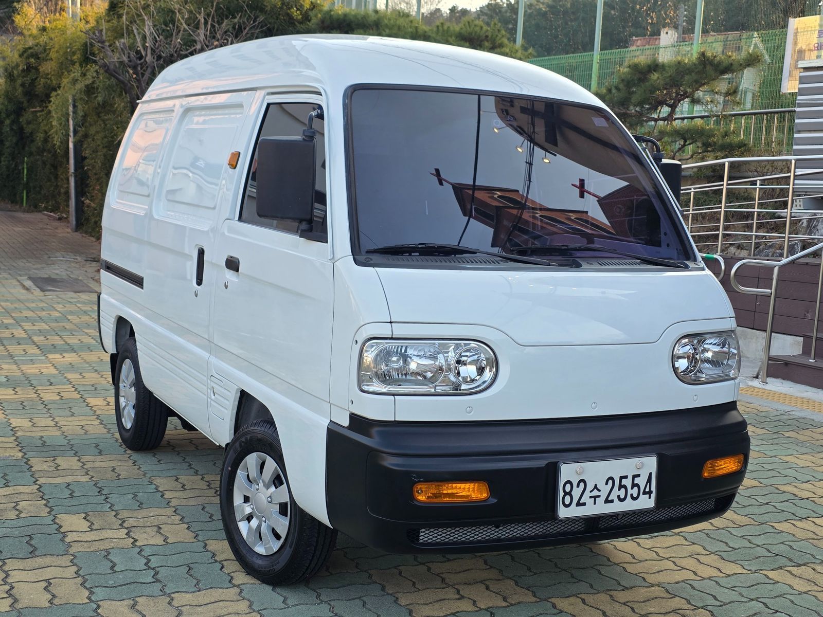 Image 0
