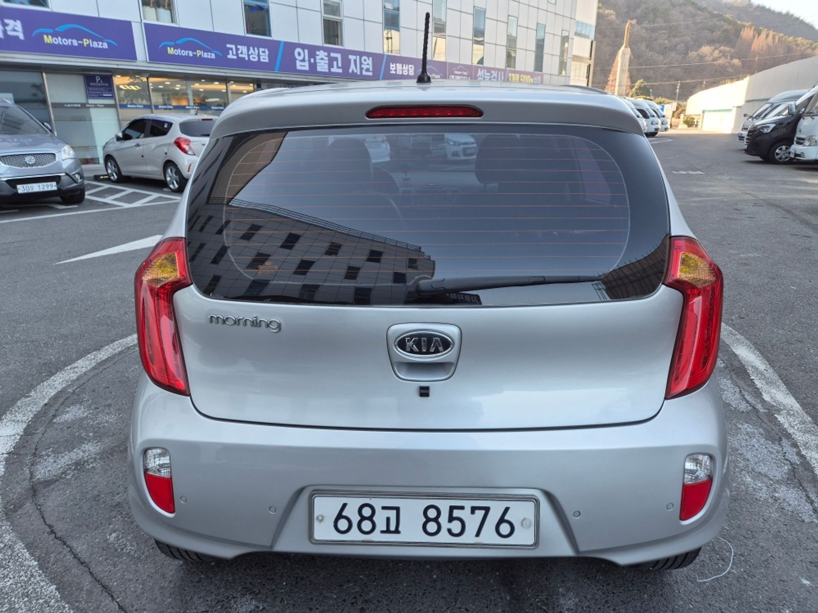 Image 4
