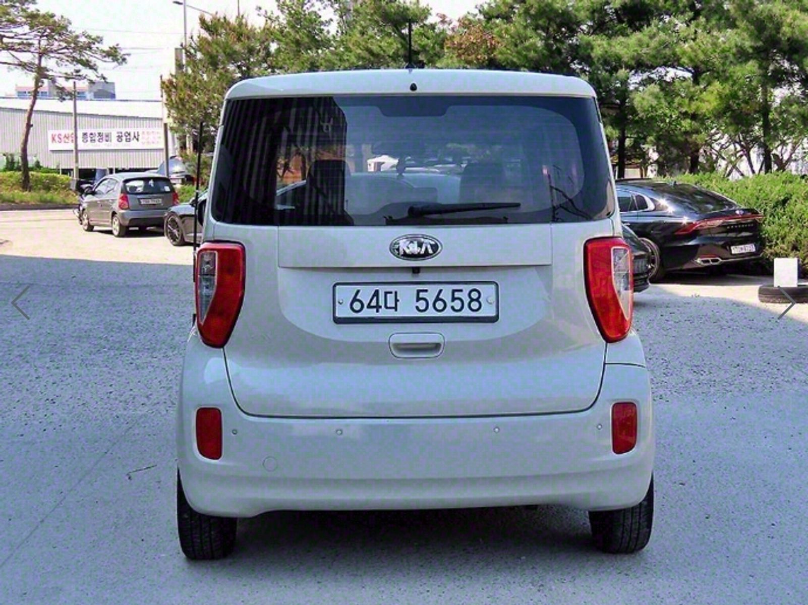 Image 4