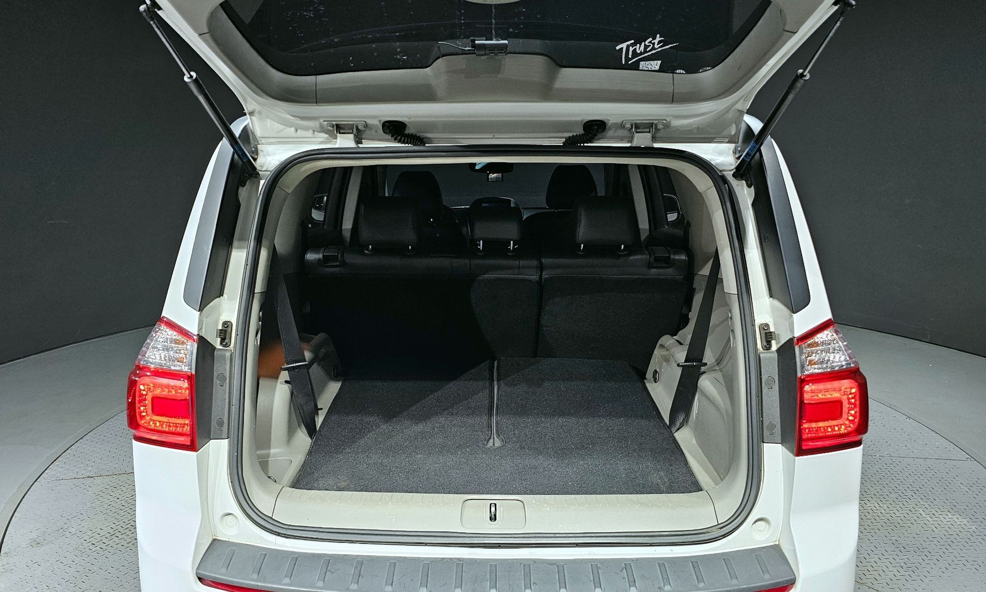 Image 19