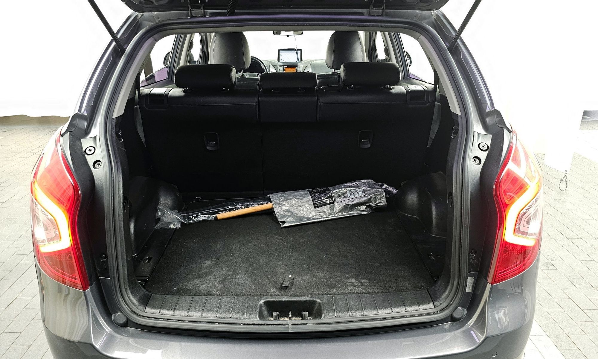 Image 19