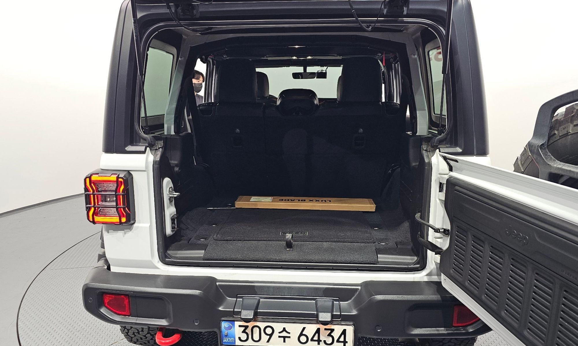 Image 19