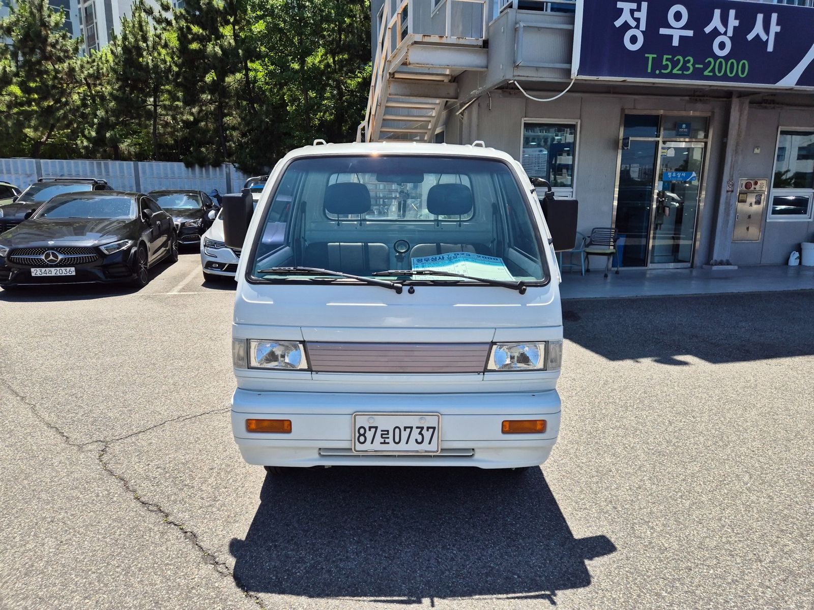Image 0