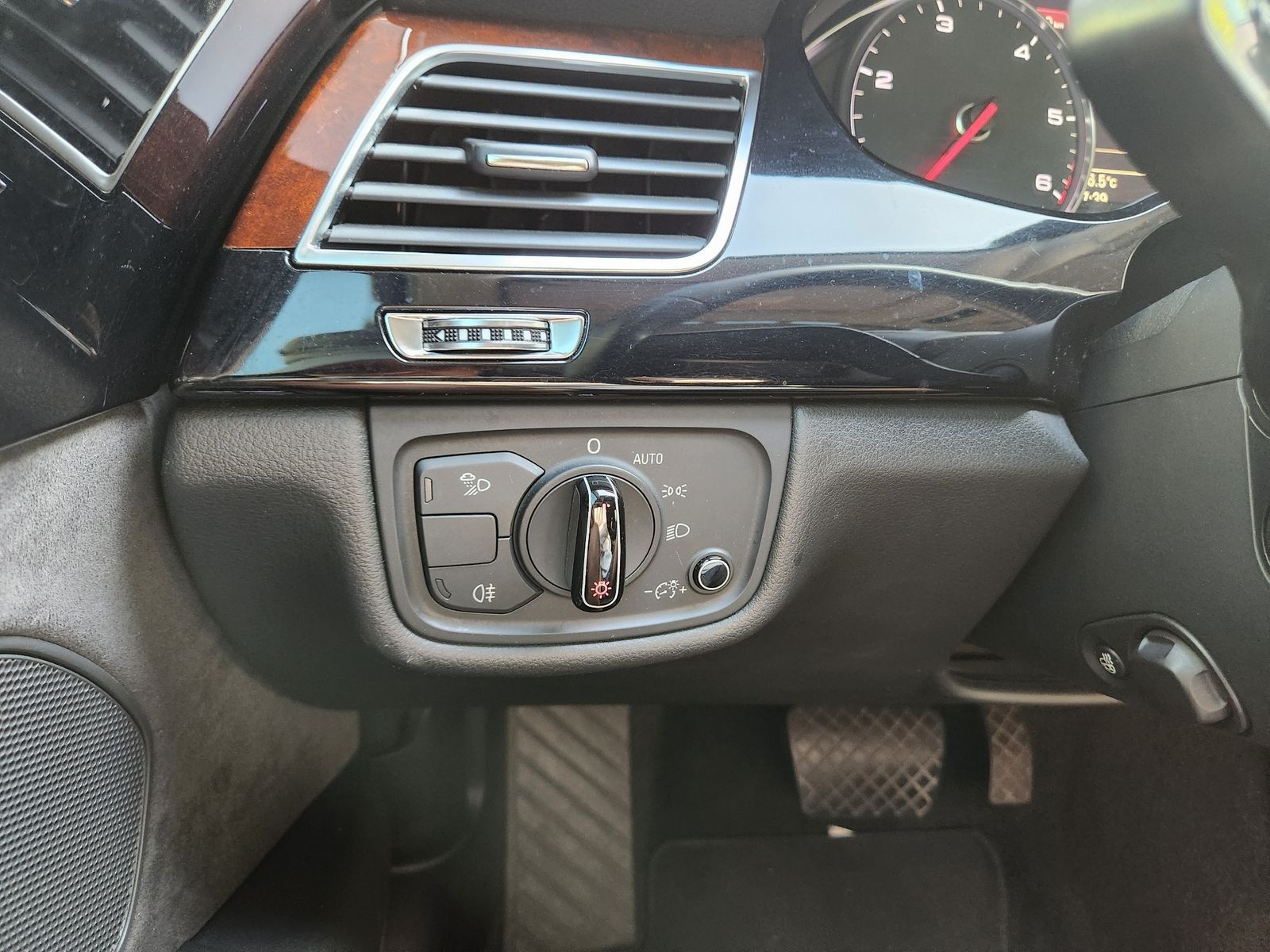 Image 19