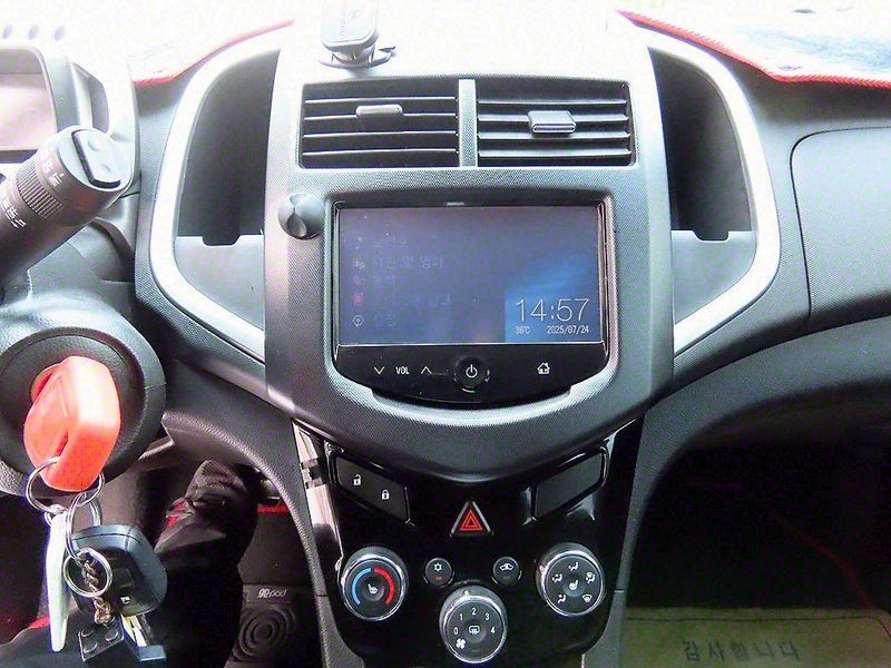 Image 12