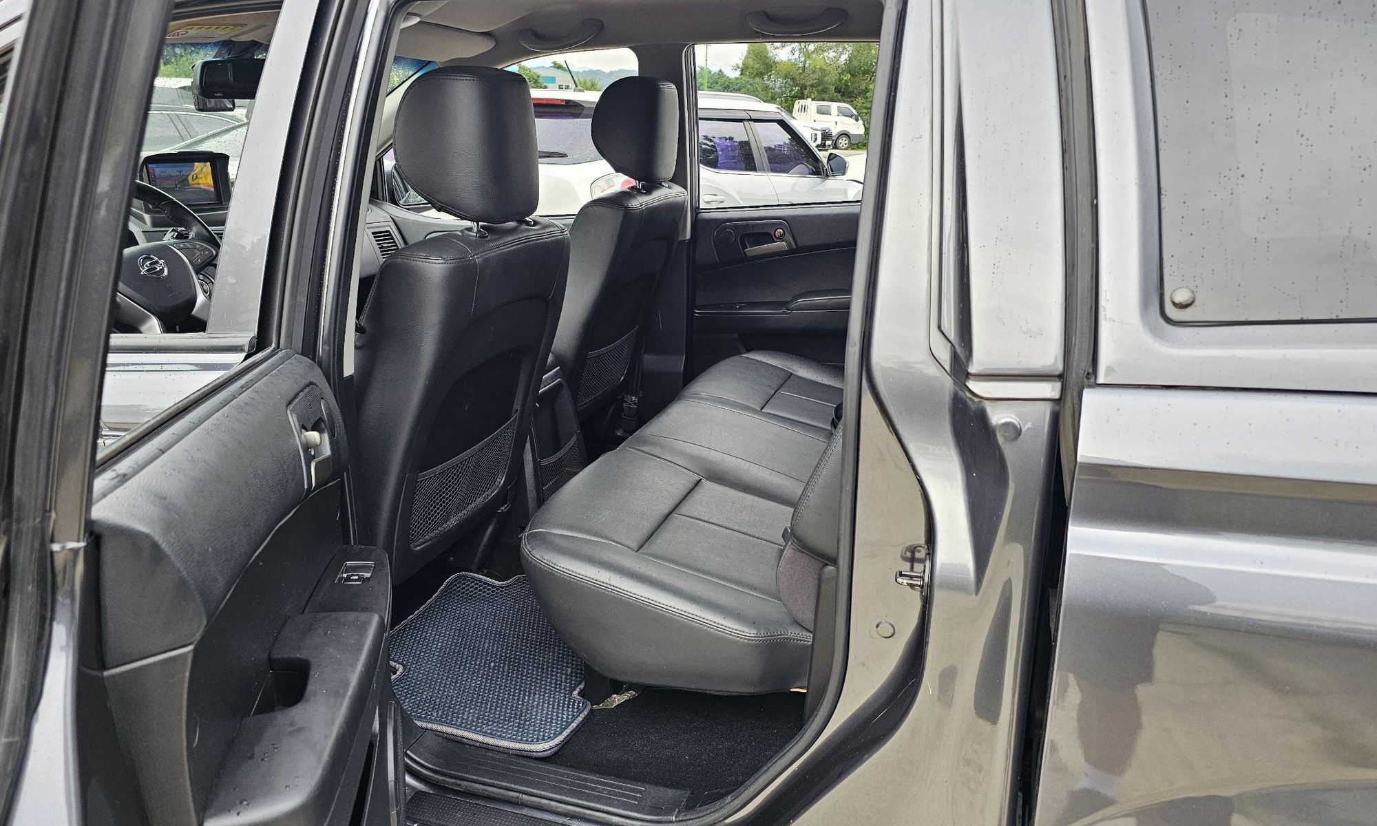 Image 10